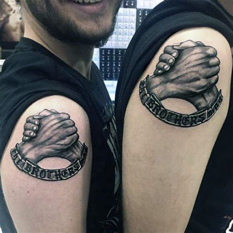 Tatuaje hermanos hombres